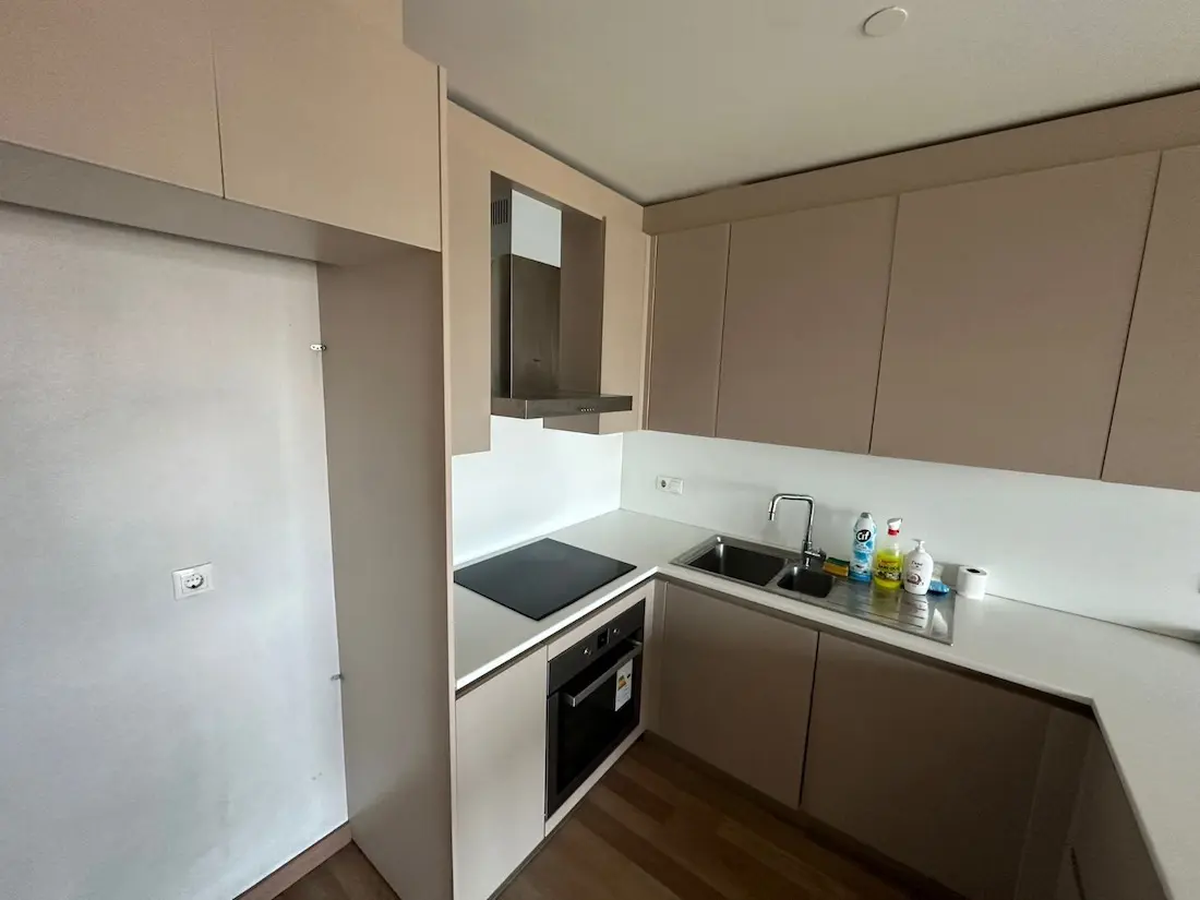 Modern kitchen